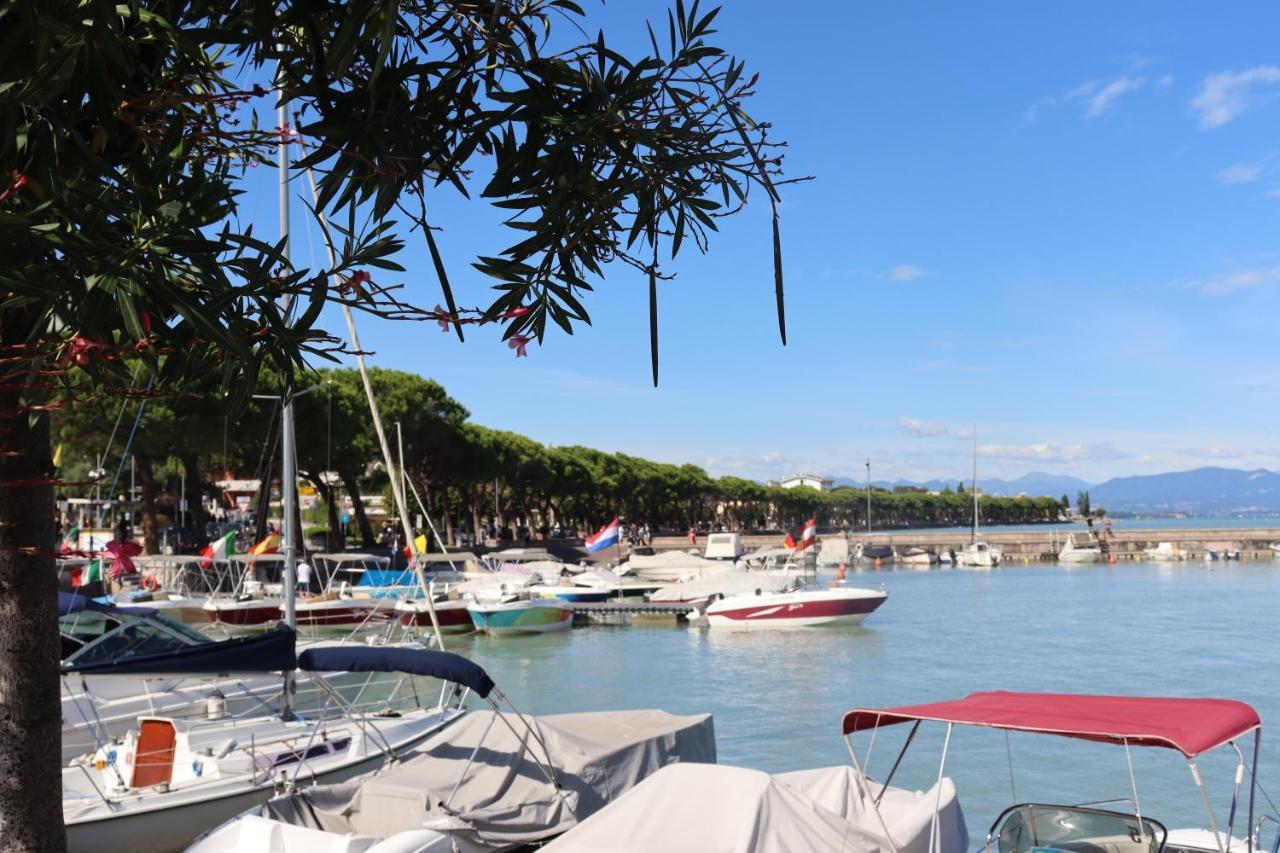 Appartamento Rosy Peschiera del Garda Exterior photo